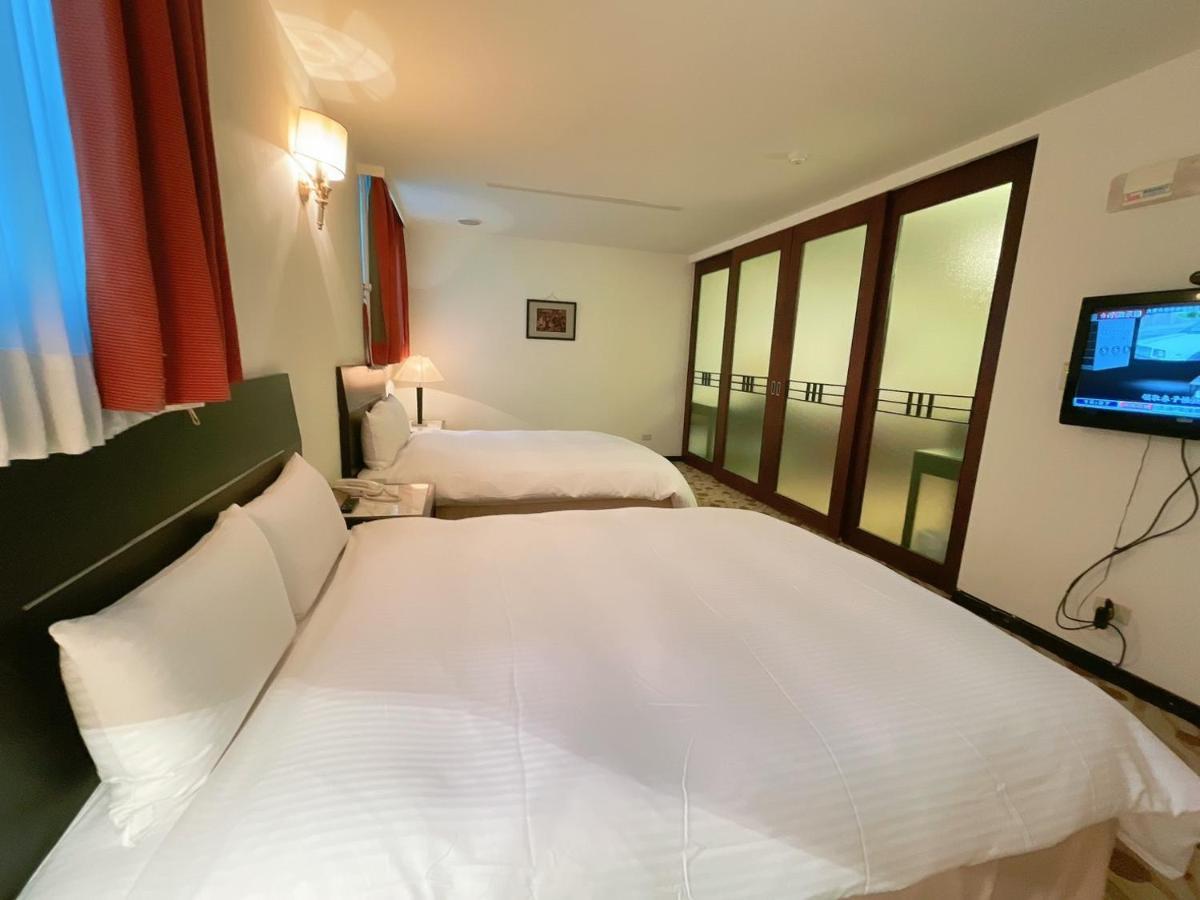 Herkang Hotel Tchaj-čung Exteriér fotografie