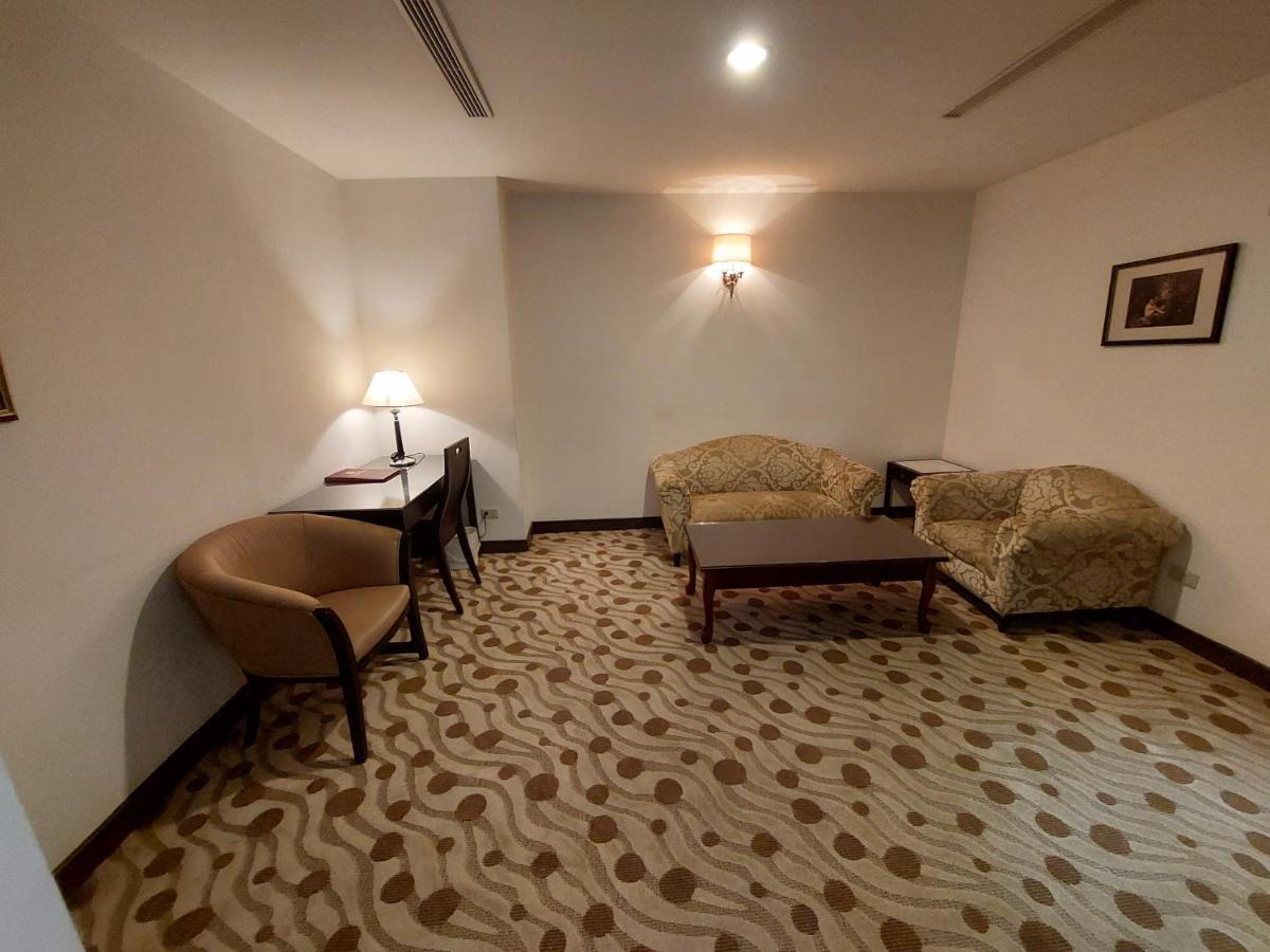 Herkang Hotel Tchaj-čung Exteriér fotografie