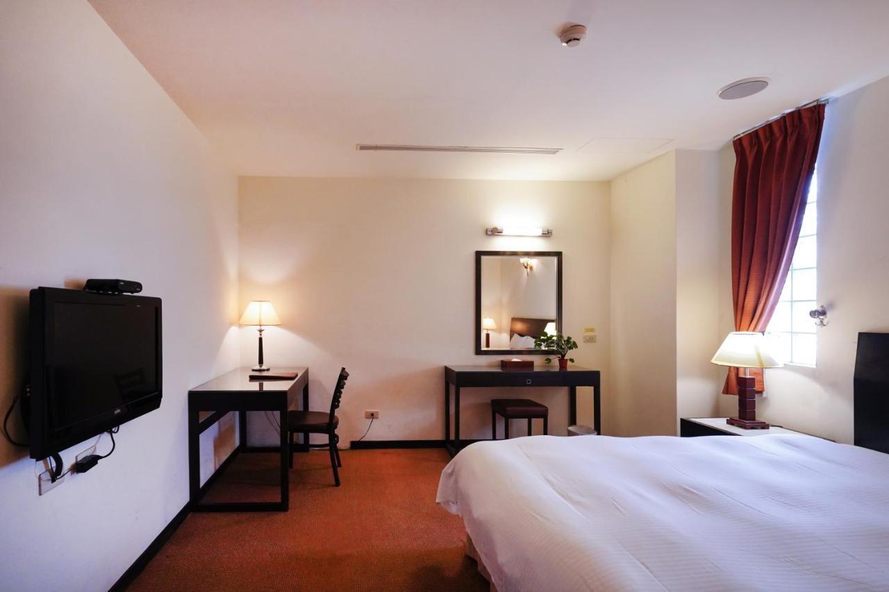 Herkang Hotel Tchaj-čung Exteriér fotografie