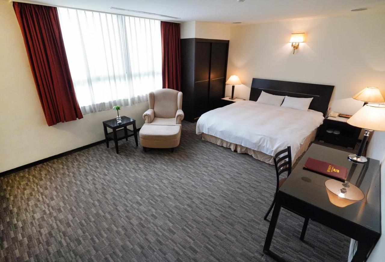 Herkang Hotel Tchaj-čung Exteriér fotografie
