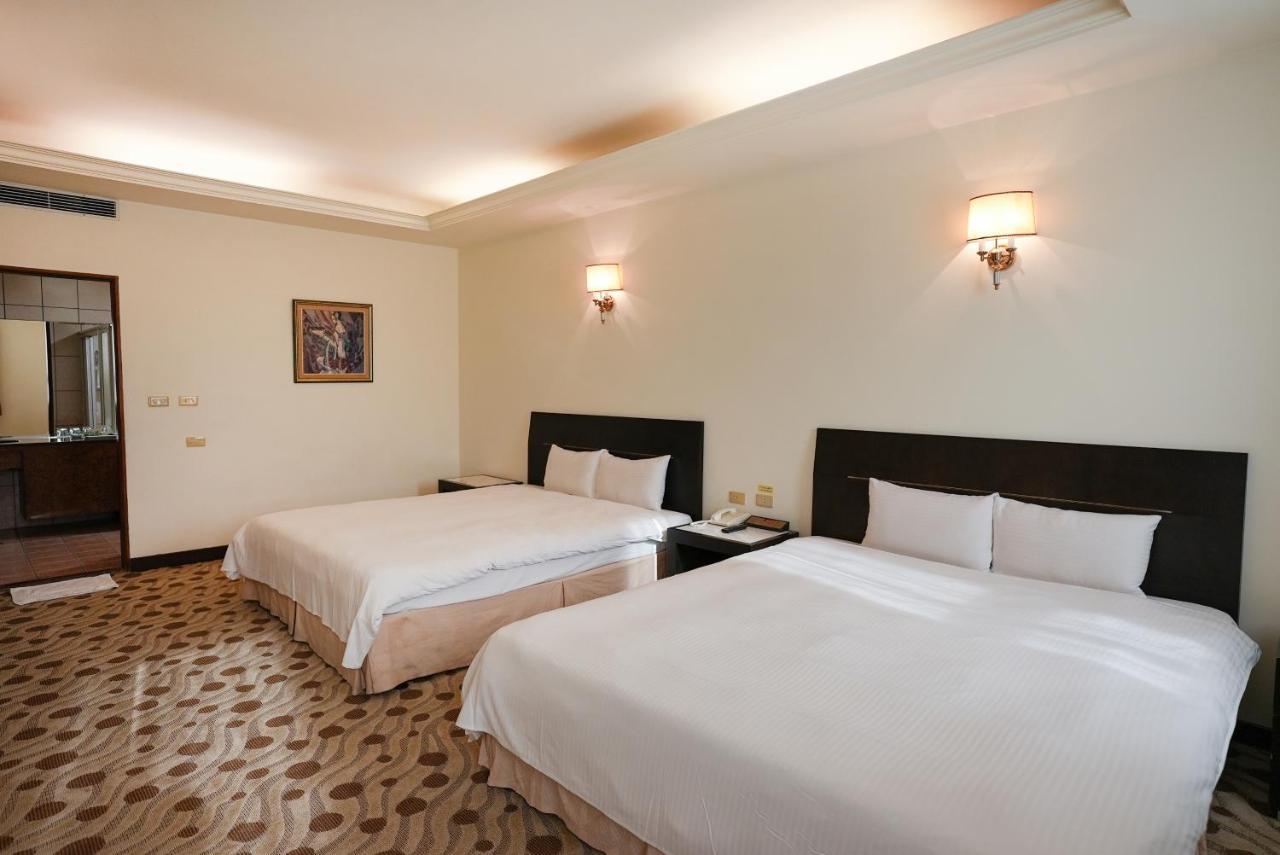 Herkang Hotel Tchaj-čung Exteriér fotografie
