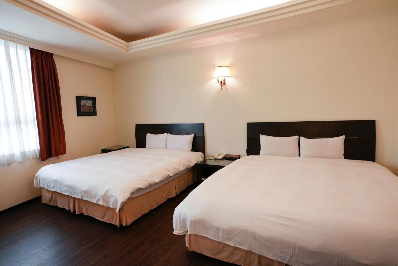Herkang Hotel Tchaj-čung Exteriér fotografie