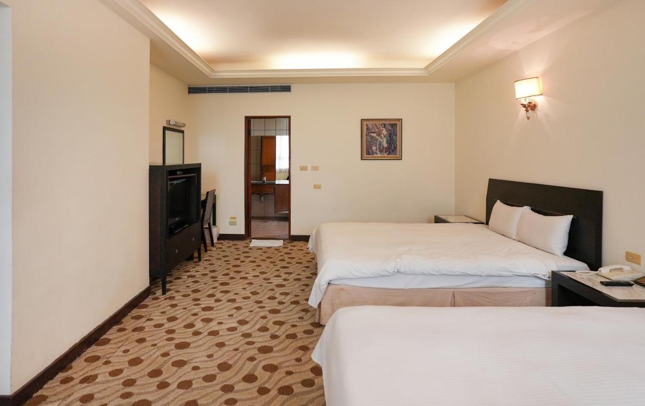 Herkang Hotel Tchaj-čung Exteriér fotografie