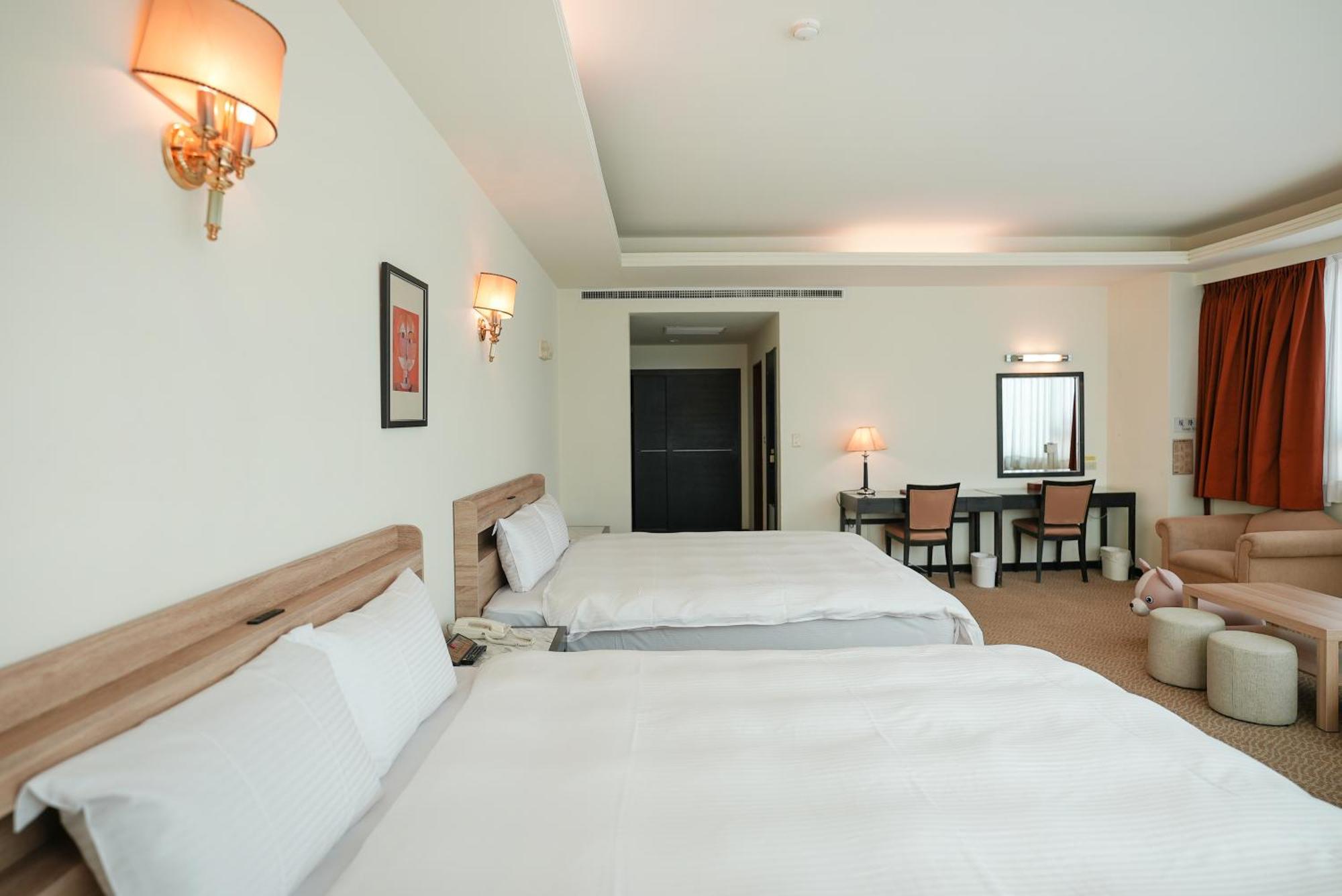 Herkang Hotel Tchaj-čung Exteriér fotografie